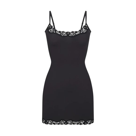 NWT SKIMS FITS EVERYBODY CORDED LACE SLIP DRESS IN ONYX Medium - Picture 1 of 7